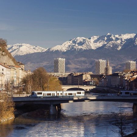 Ibis Grenoble Gare Hotel Kültér fotó