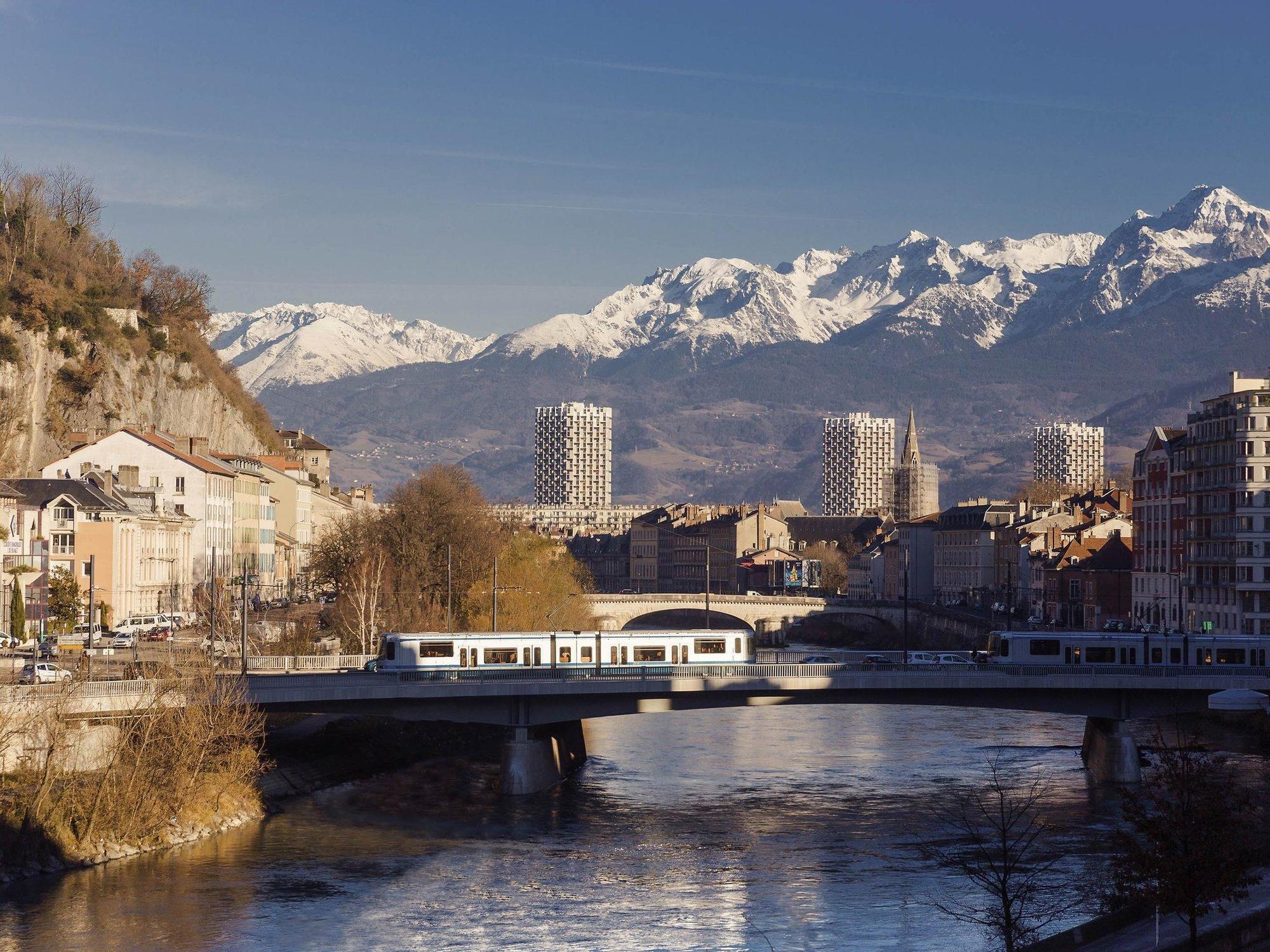 Ibis Grenoble Gare Hotel Kültér fotó